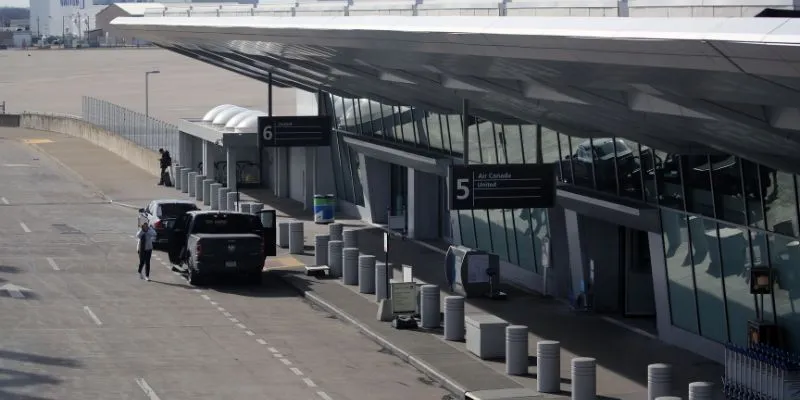 Cleveland Hopkins International Airport  – CLE Terminal