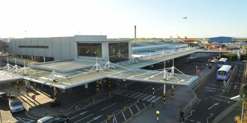 Belfast International Airport - BFS Terminal