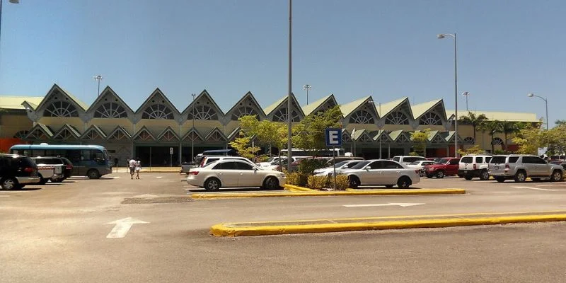 Presidente Juan Bosch International Airport - AZS Terminal