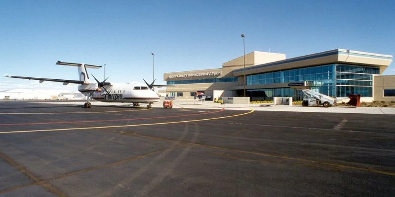 Grant County Airport - SVC Terminal