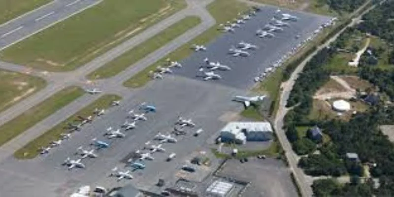 Nantucket Memorial Airport - ACK Terminal