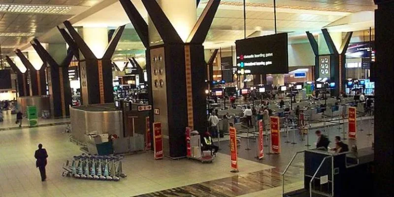 Air Austral Airlines JNB Terminal