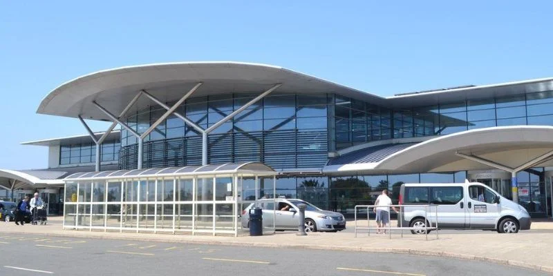 Alsie Express Airlines GCI Terminal