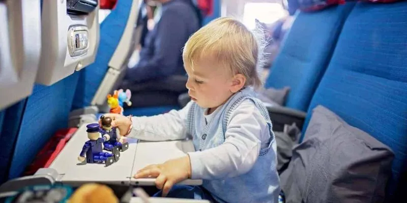 How to Entertain a Toddler on a Plane