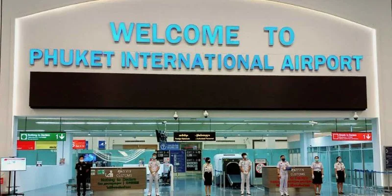 Emirates Airlines HKT Terminal