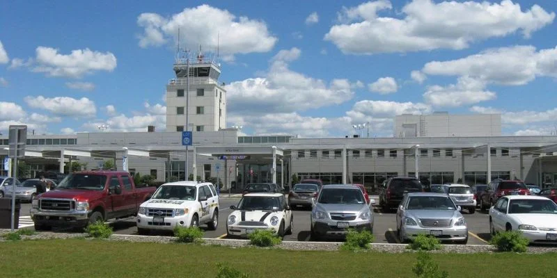 Emirates Airlines BGM Terminal