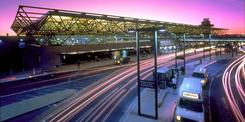 Emirates Airlines OAK Terminal