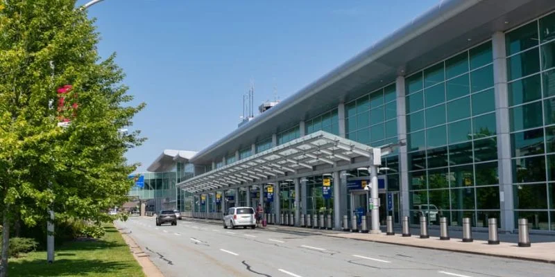 Emirates Airlines YHZ Terminal