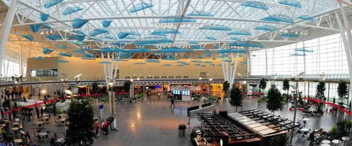 Emirates Airlines LIS Terminal